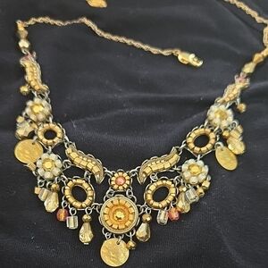 Elegant Gold and Black Women's Necklace